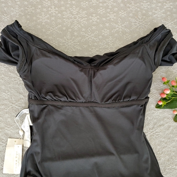 Trina Turk New Women's swimsuit - Picture 5 of 7